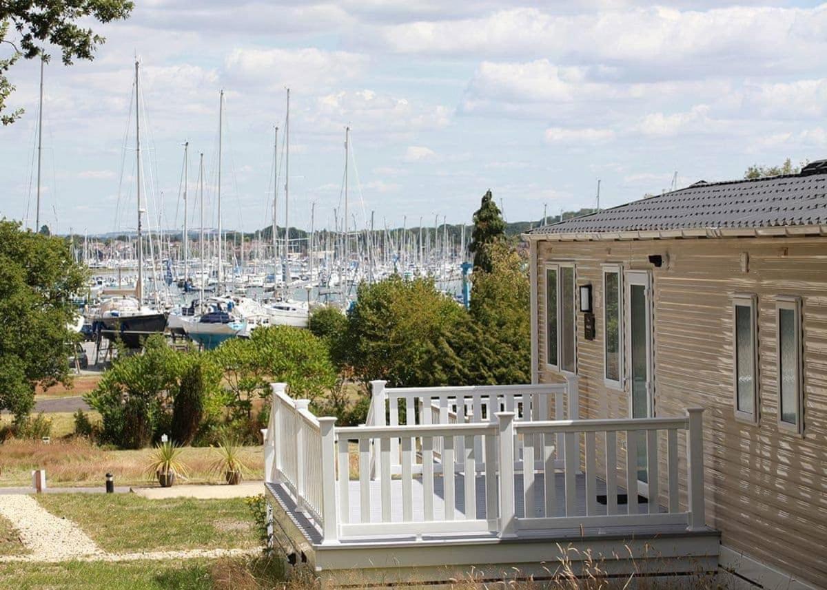 Mercury Yacht Harbour And Holiday Park Lower Swanwick Esterno foto