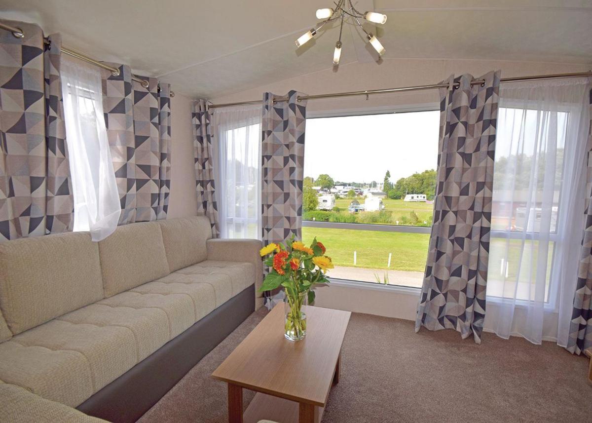 Mercury Yacht Harbour And Holiday Park Lower Swanwick Esterno foto